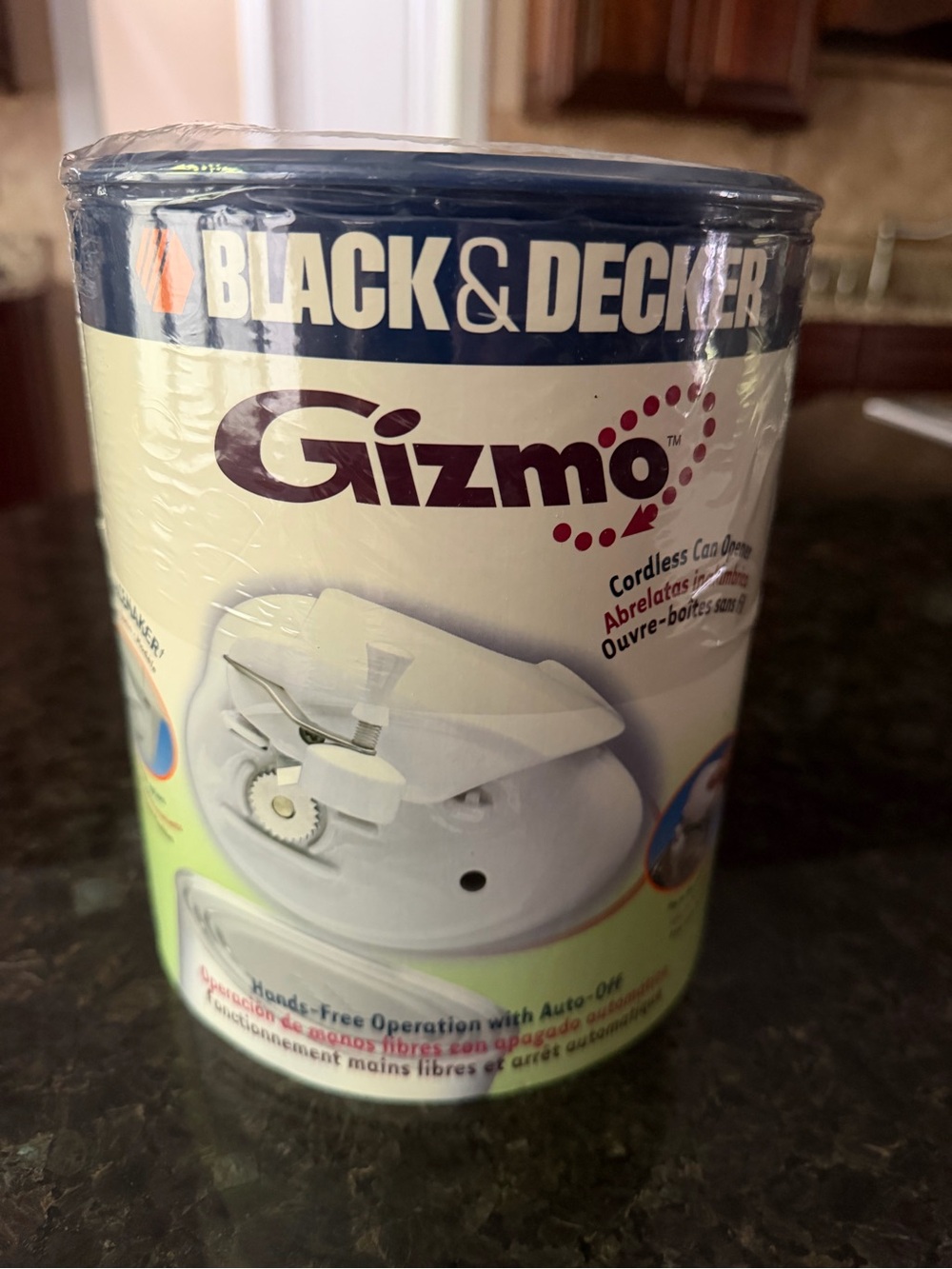 Black & Decker Gizmo Cordless Can Opener - White and Navy